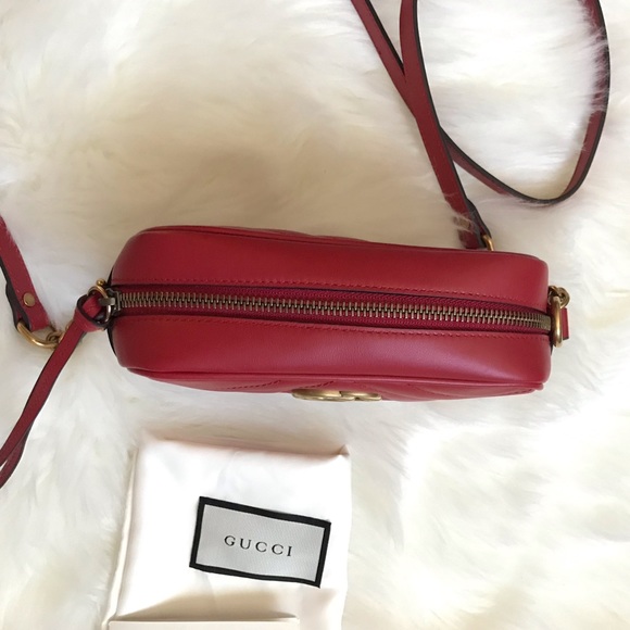 Authentic Gucci GG MARMONT Matelassé shoulder bag - Picture 3 of 4